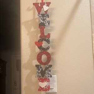 Red and Black Valentines Welcome Wall Decor